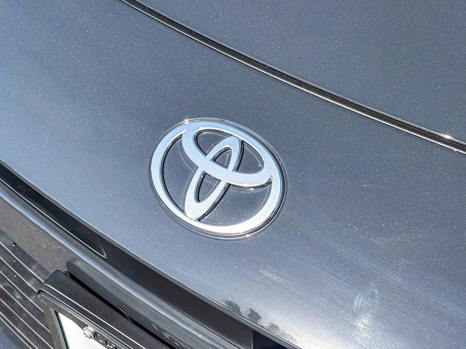 New 2026 01l7 Toyota LE image 9