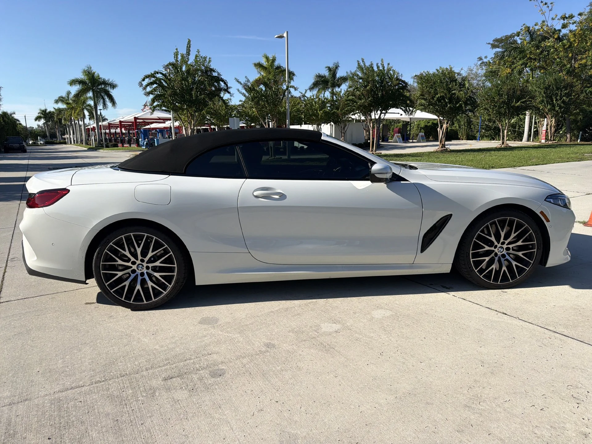 Used 2026 Alpine White BMW 840i image 3