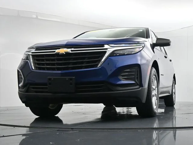 Used 2022 Blue Chevrolet LS image 32