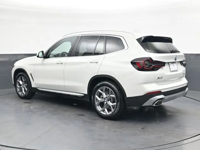 Used 2023 White BMW sDrive30i image 7