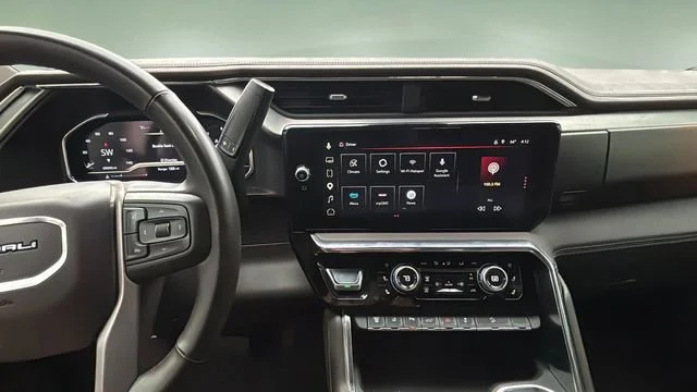 Used 2025 Sterling Metallic GMC Denali image 11