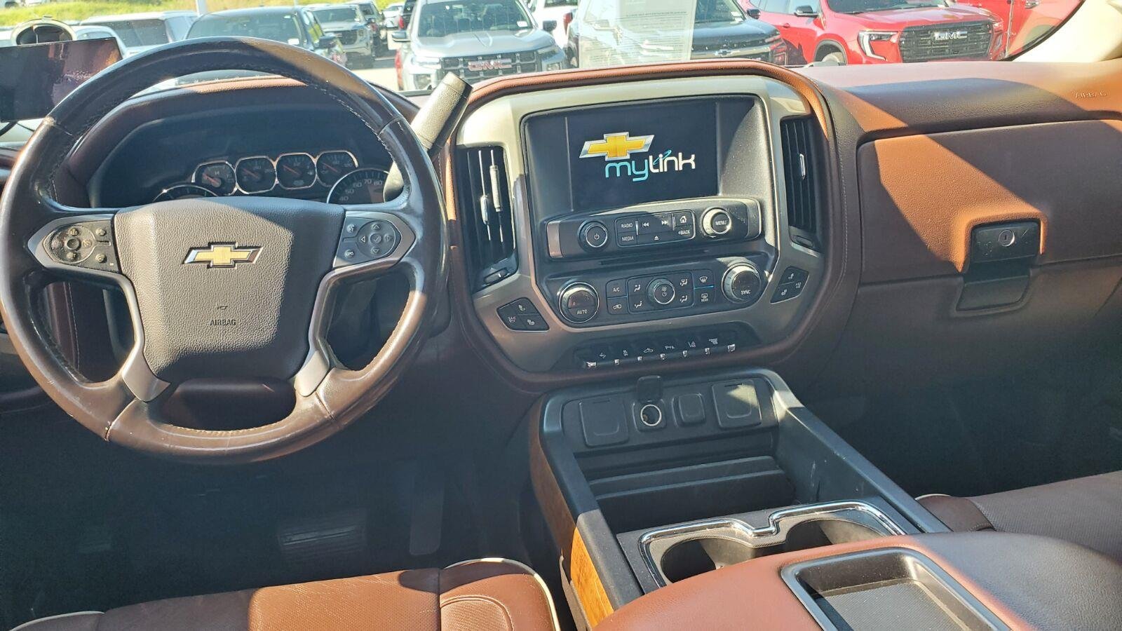 Used 2015 BLACK Chevrolet High Country image 7