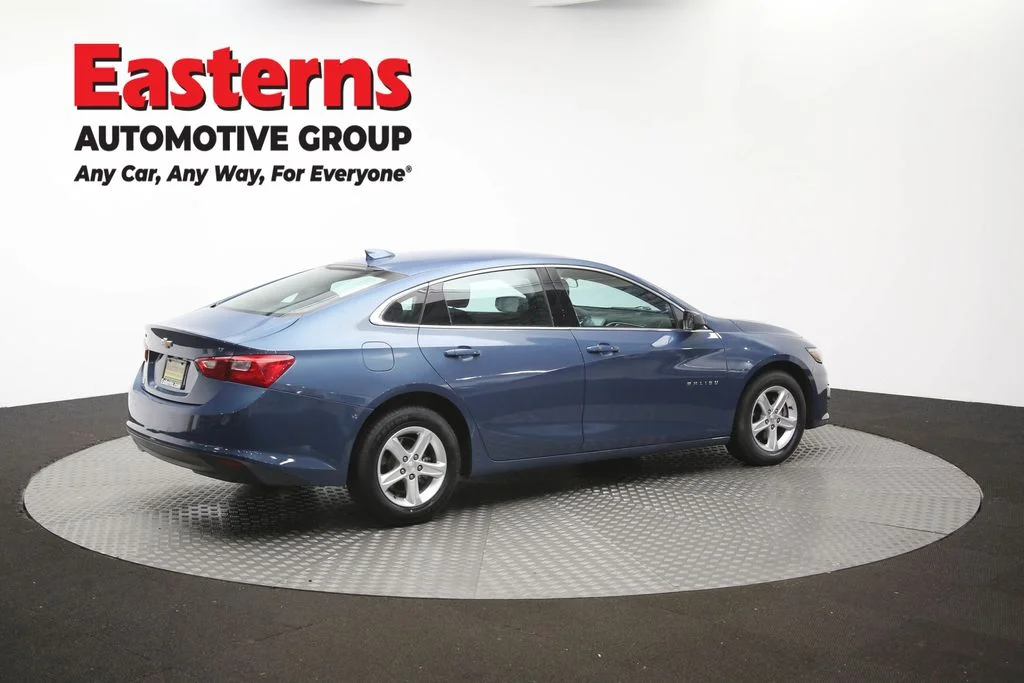 Used 2024 Blue Chevrolet LT image 42
