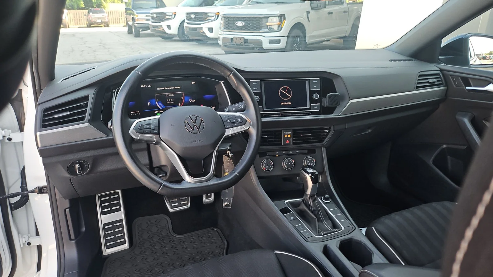 Used 2023 Pure White Volkswagen 1.5T Sport image 14