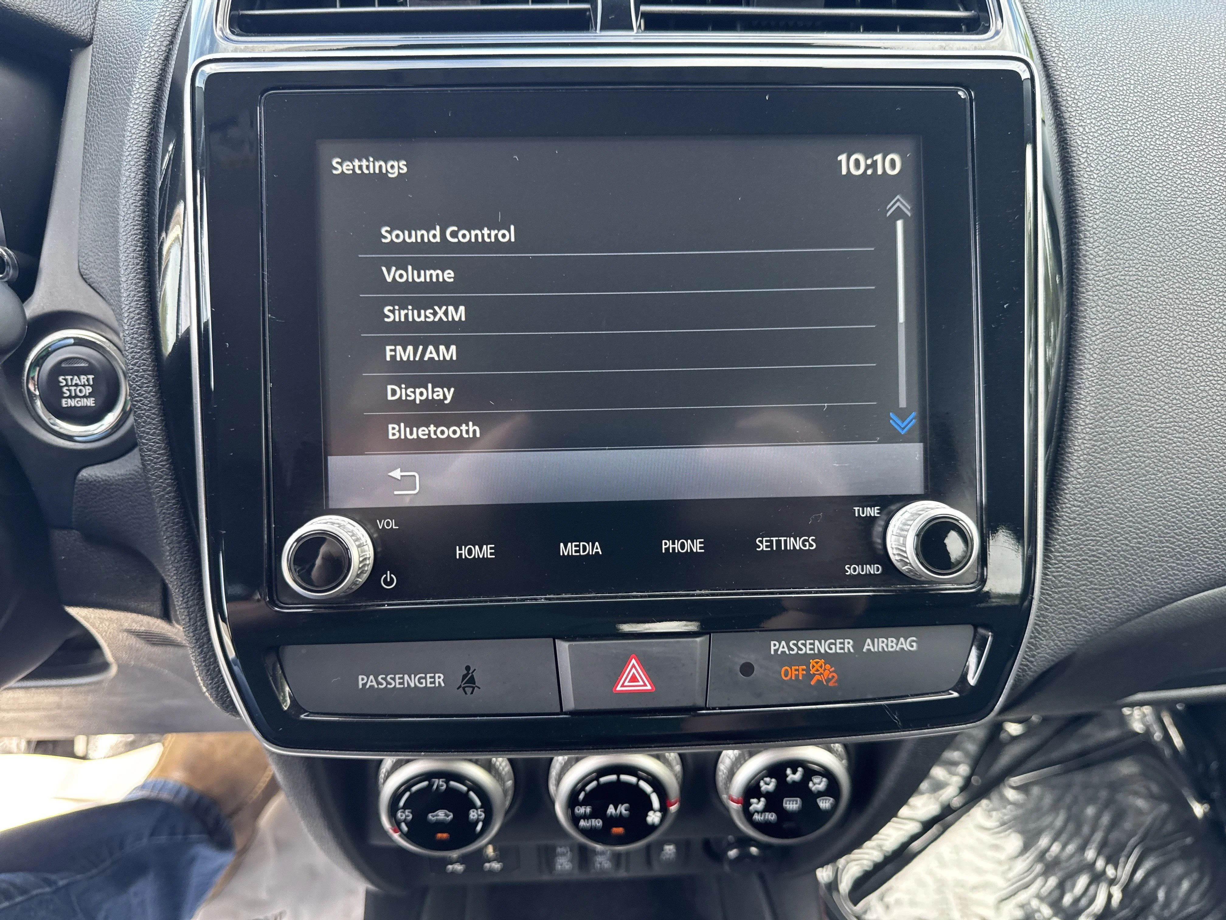Used 2025  Mitsubishi 2.0 ES image 18