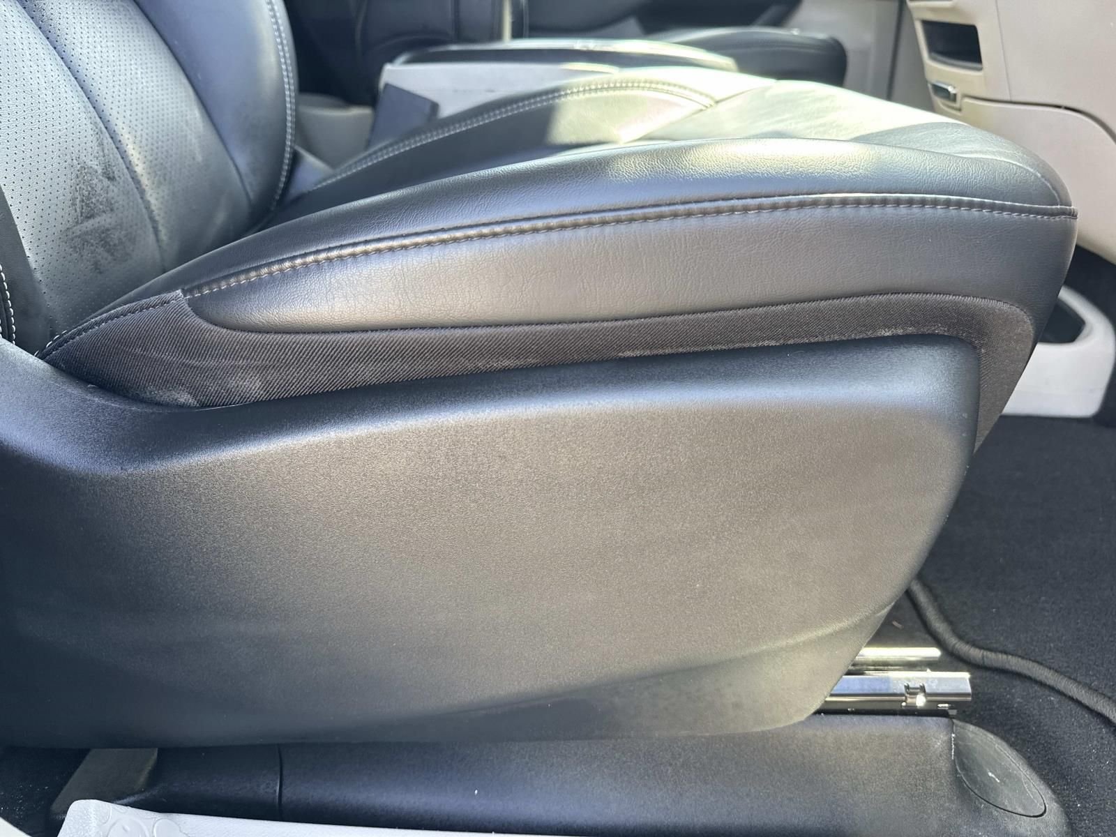 2023 Chrysler Pacifica Touring L - Photo 14