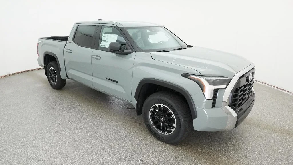New 2026 Lunar Rock Toyota SR5 image 10