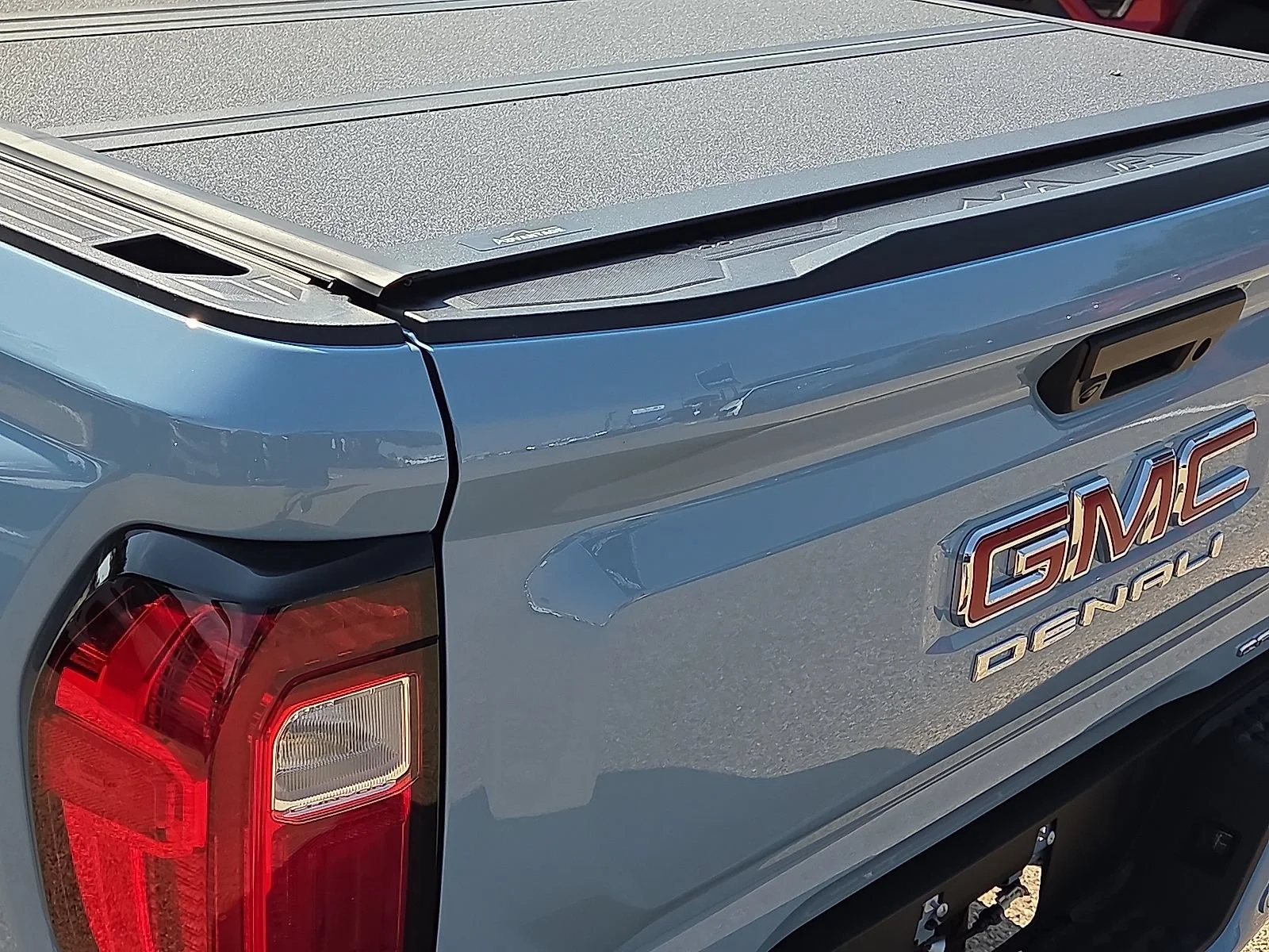 2026 GMC Canyon Denali - Photo 8