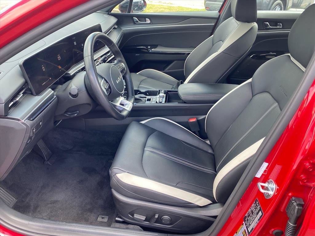 2025 Kia K5 GT-Line - Photo 10