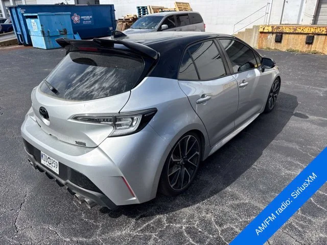 Used 2021 Classic Silver Metallic Toyota XSE image 4