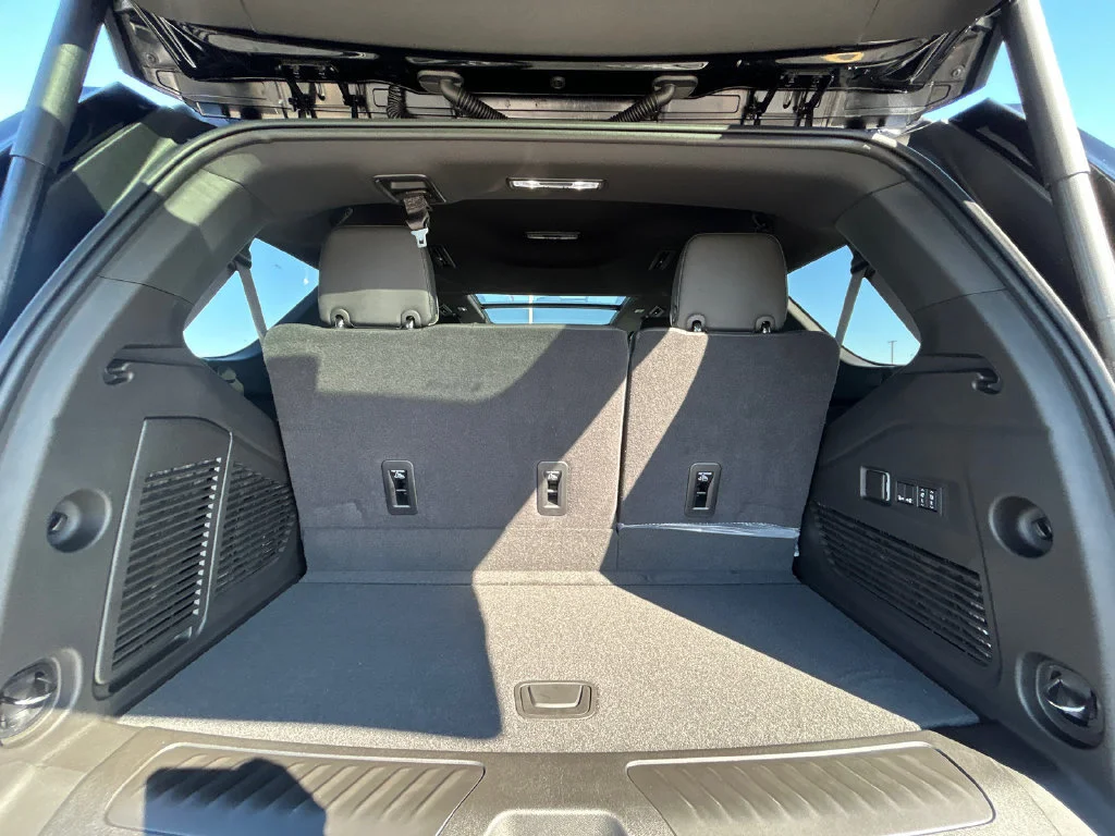 2027 GMC Yukon Elevation - Photo 38