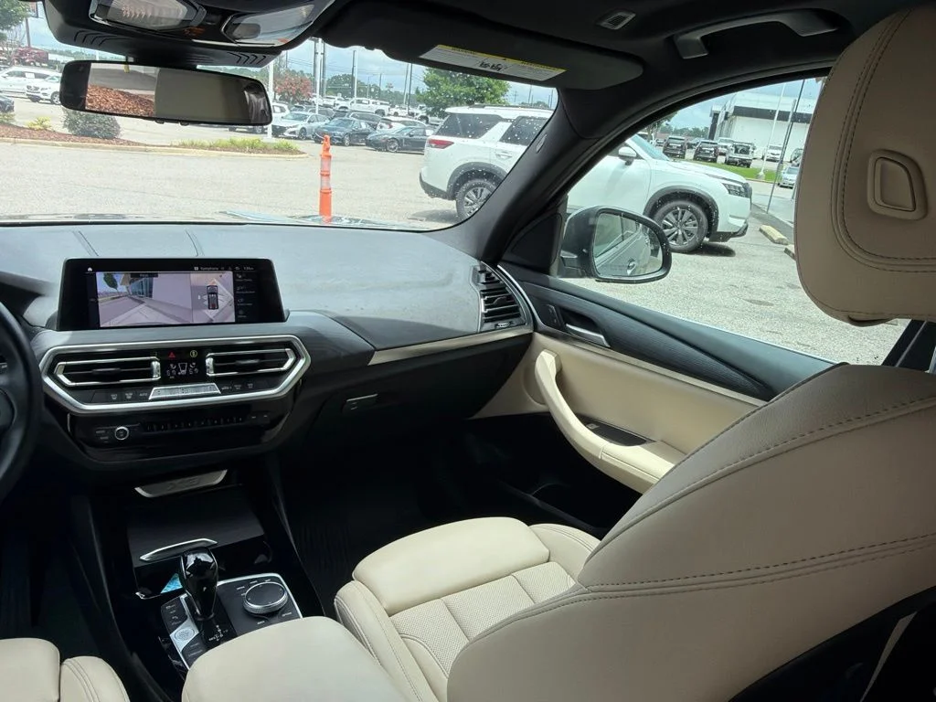 Used 2023 Skyscraper Grey Metallic BMW sDrive30i image 28