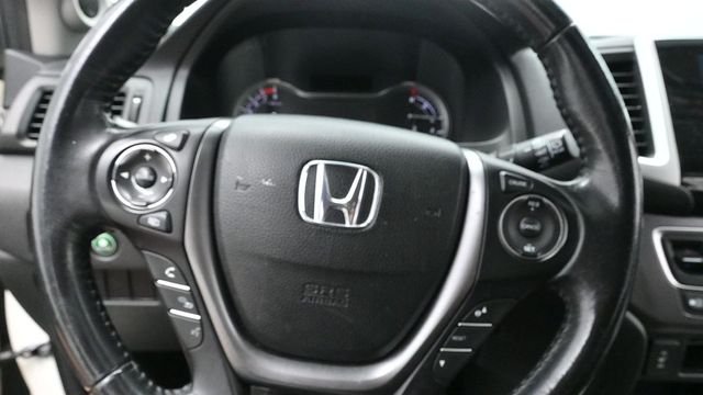 Used 2017 White Honda EX-L image 15