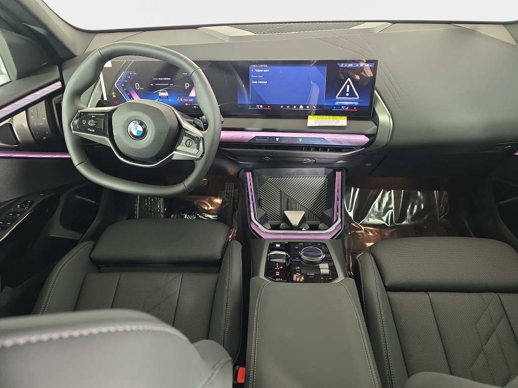New 2026 Mineral White Metallic BMW 30 xDrive image 12