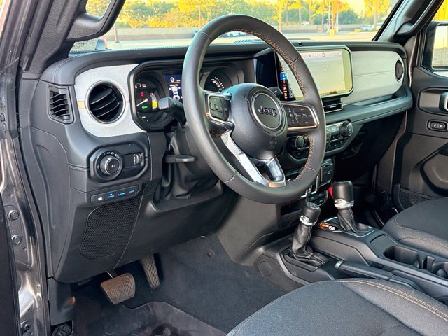 Used 2024 Gray Jeep Sahara 4xe image 13