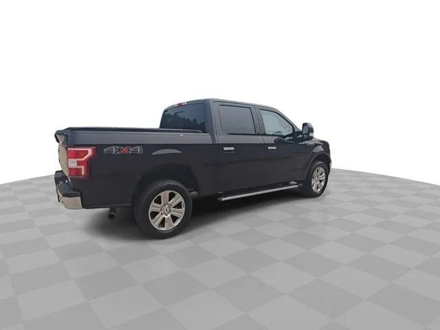 Used 2020 Red Ford XLT image 8