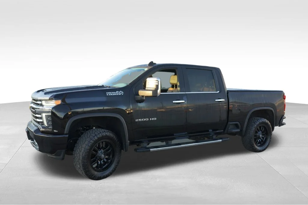 Certified Used 2022 Mosaic Black Metallic Chevrolet High Country image 10