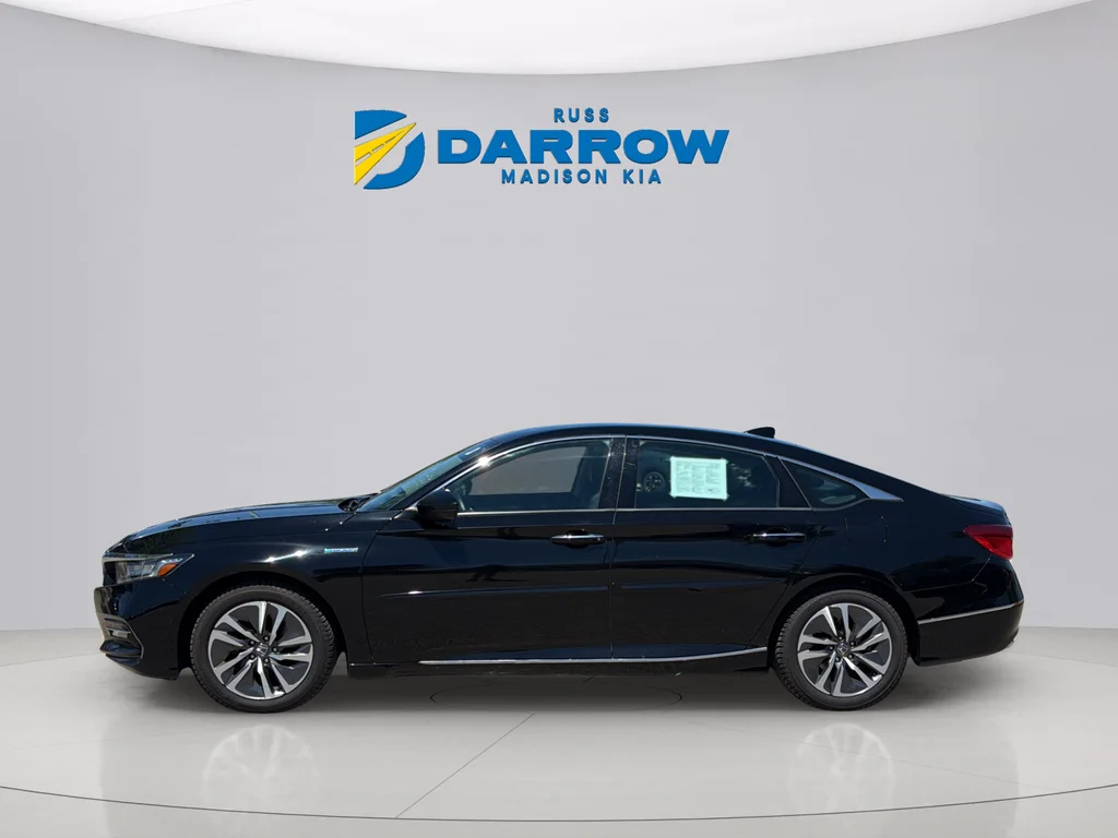 Used 2018 Black Honda Touring image 2