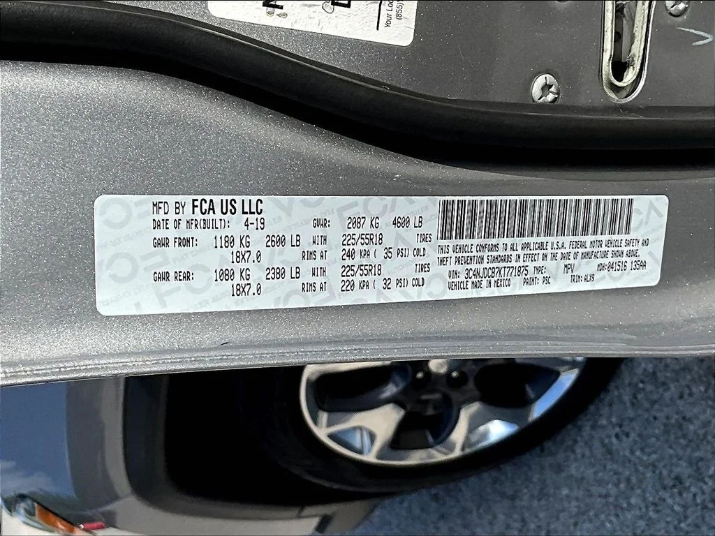 Certified Used 2019 Silver Jeep Limited image 21