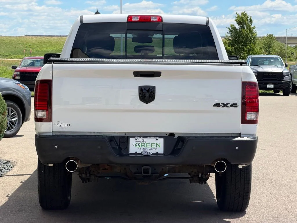 Used 2019 White Ram Warlock image 8