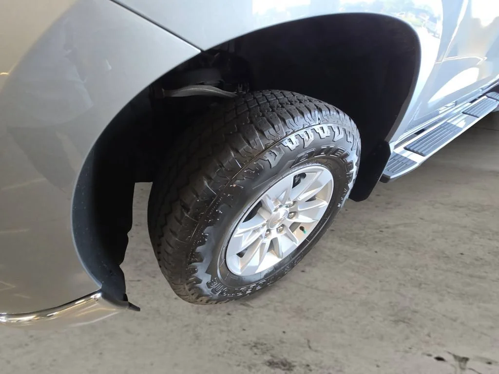 Used 2023 Sterling Gray Metallic Chevrolet LT image 9