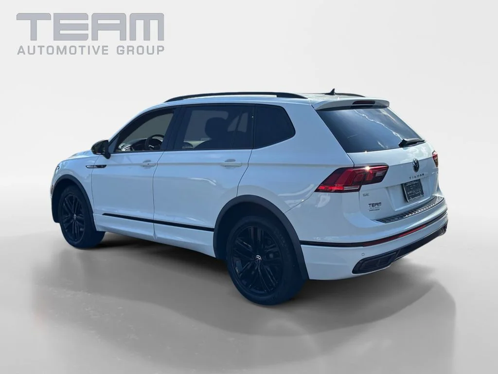 Used 2022 White Volkswagen 2.0T SE R-Line Black image 5