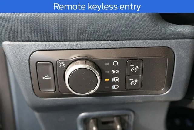 New 2026 Carbonized Gray Metallic Ford XLT image 15