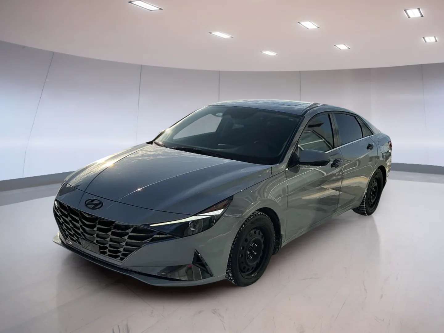 Used 2022 Grey Hyundai Ultimate image 3