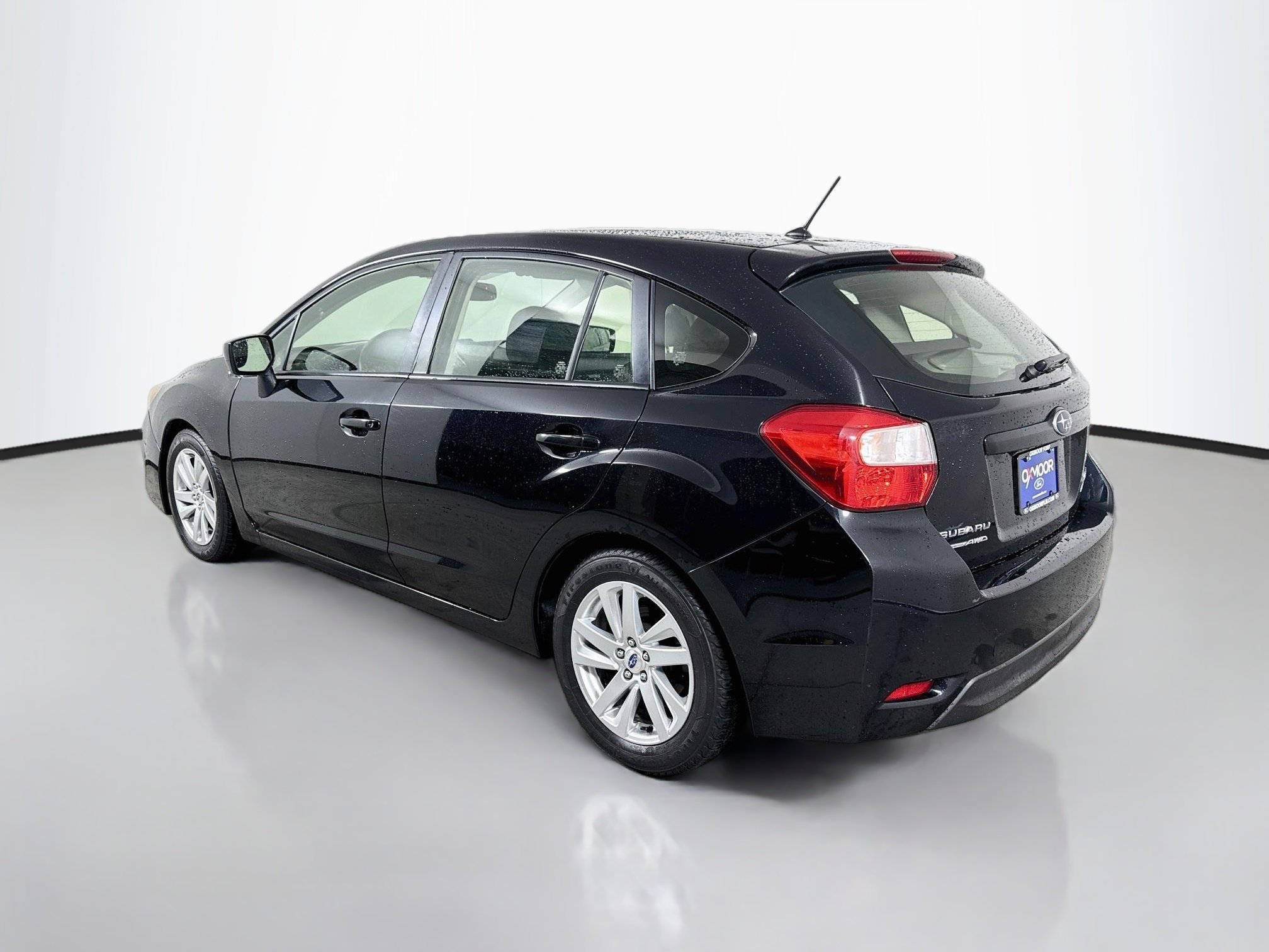 Used 2016 Crystal Black Silica Subaru 2.0i Premium image 5