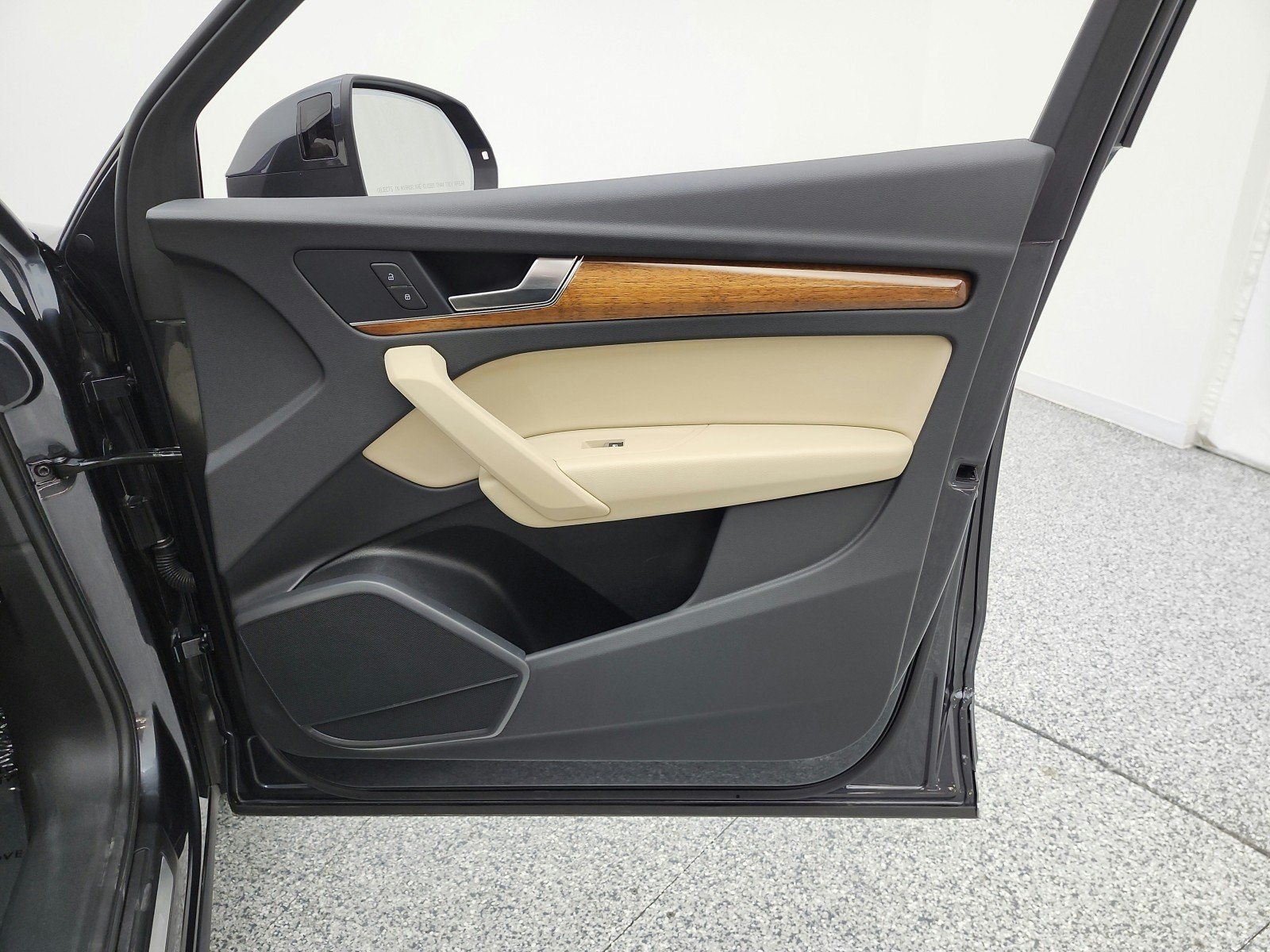 Used 2023 Manhattan Gray Metallic Audi Premium image 20
