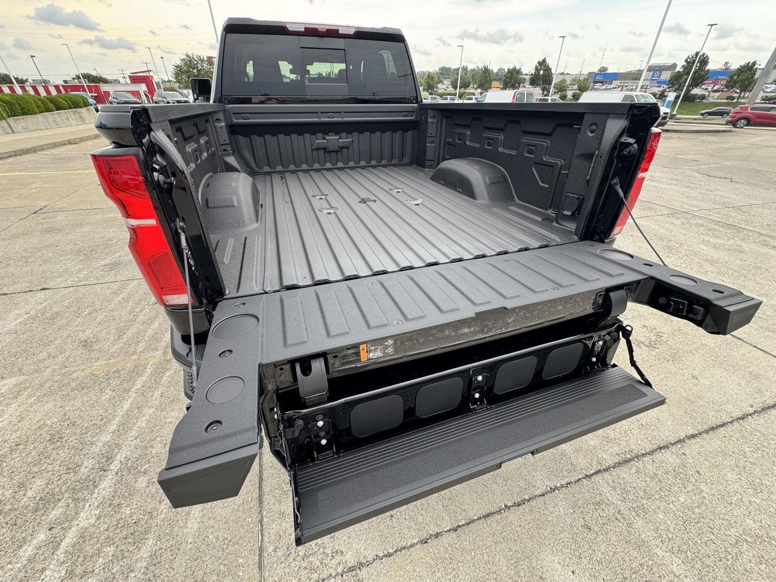 2026 Chevrolet Silverado 3500 HD LTZ - Photo 24