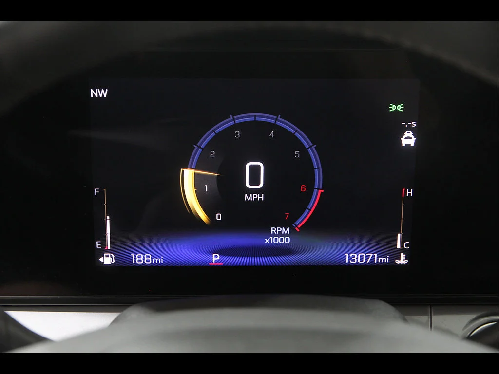 2024 Chevrolet Trax LT - Photo 8
