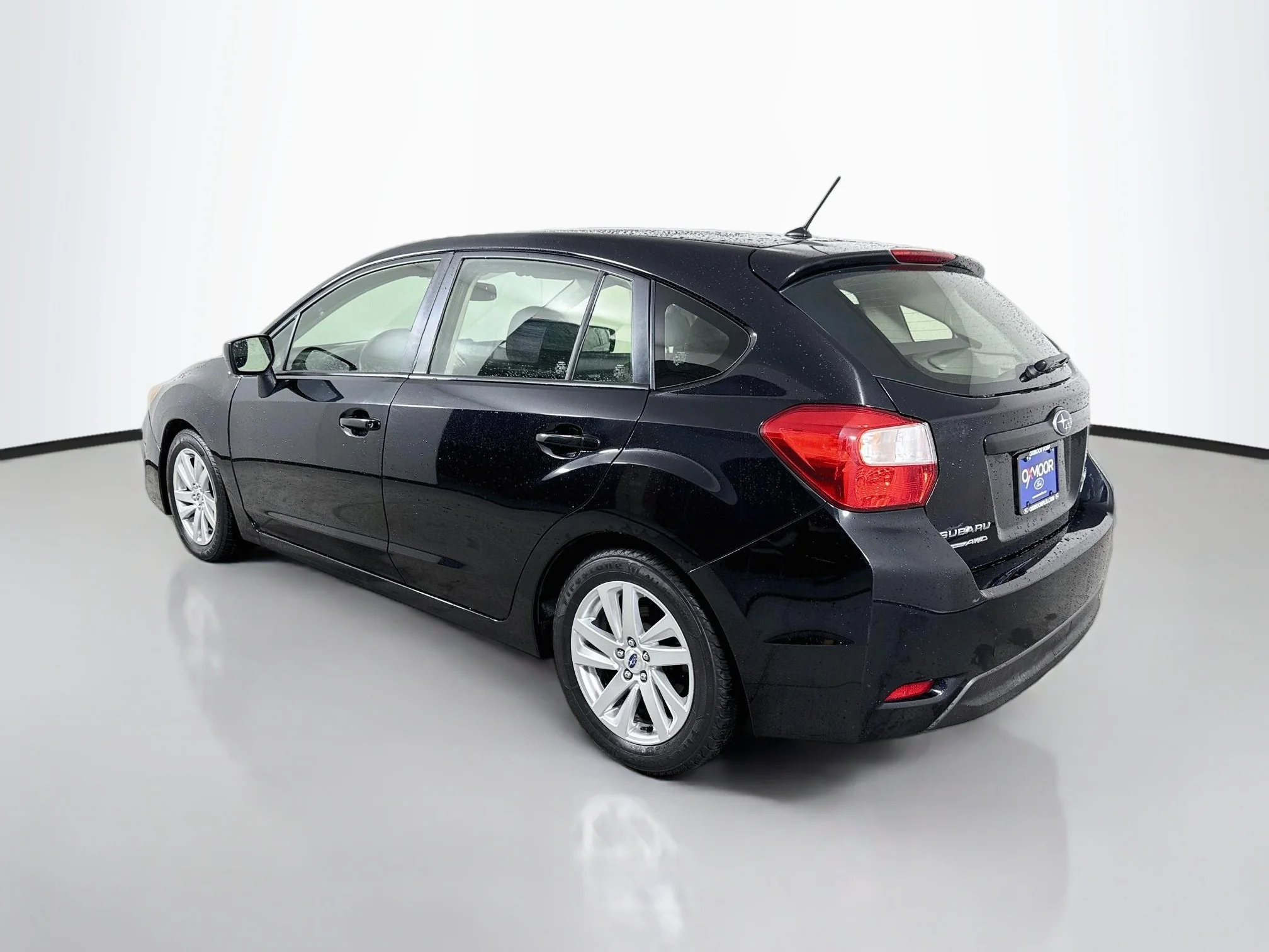 Used 2016 Crystal Black Silica Subaru 2.0i Premium image 5