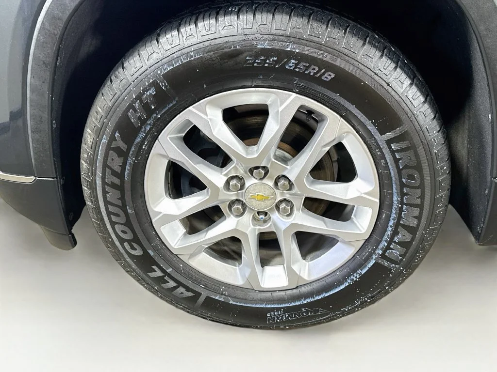 Used 2020 Gray Chevrolet LT image 41