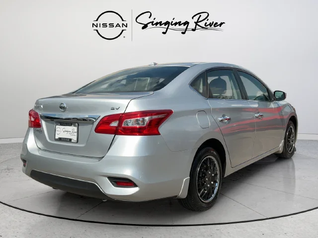 Used 2016 Silver Nissan SV image 7