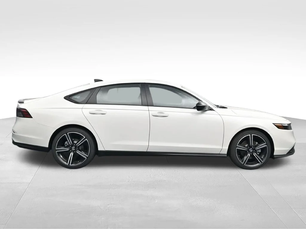 New 2026 Platinum White Pearl Honda Sport image 8