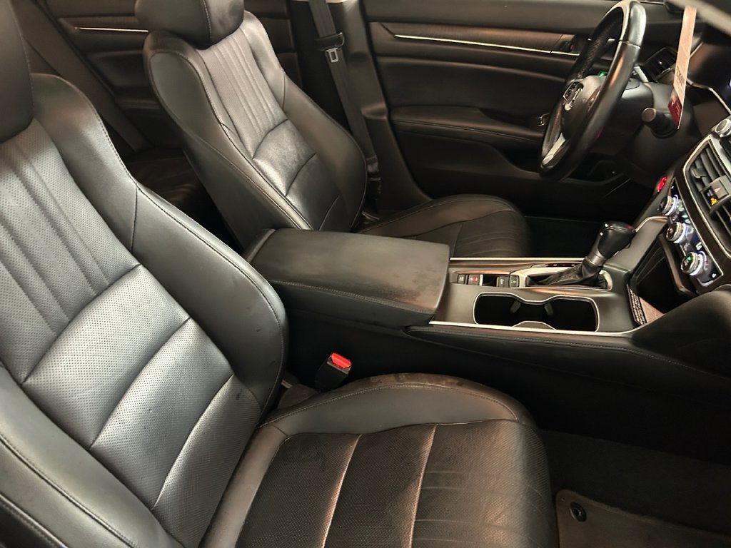 Used 2022  Honda EX-L image 14