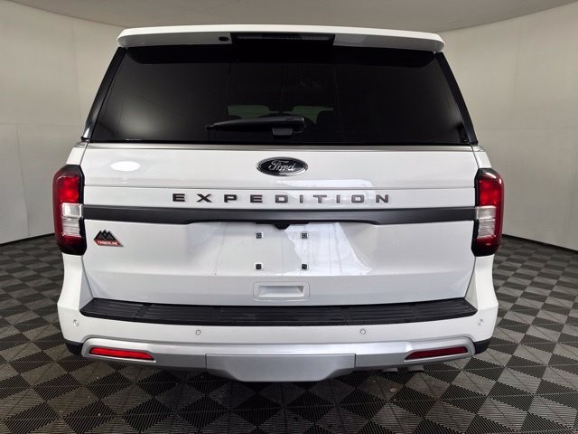 Used 2024 White Ford Timberline image 24