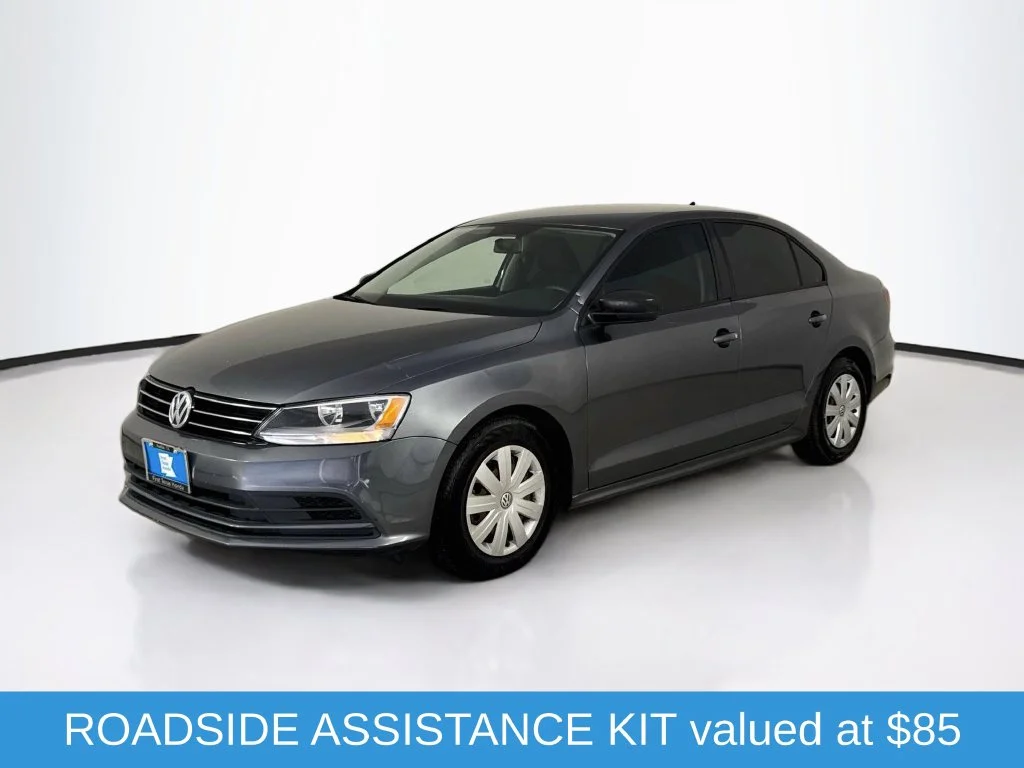 Used 2016 Platinum Gray Metallic Volkswagen 1.4T S image 3