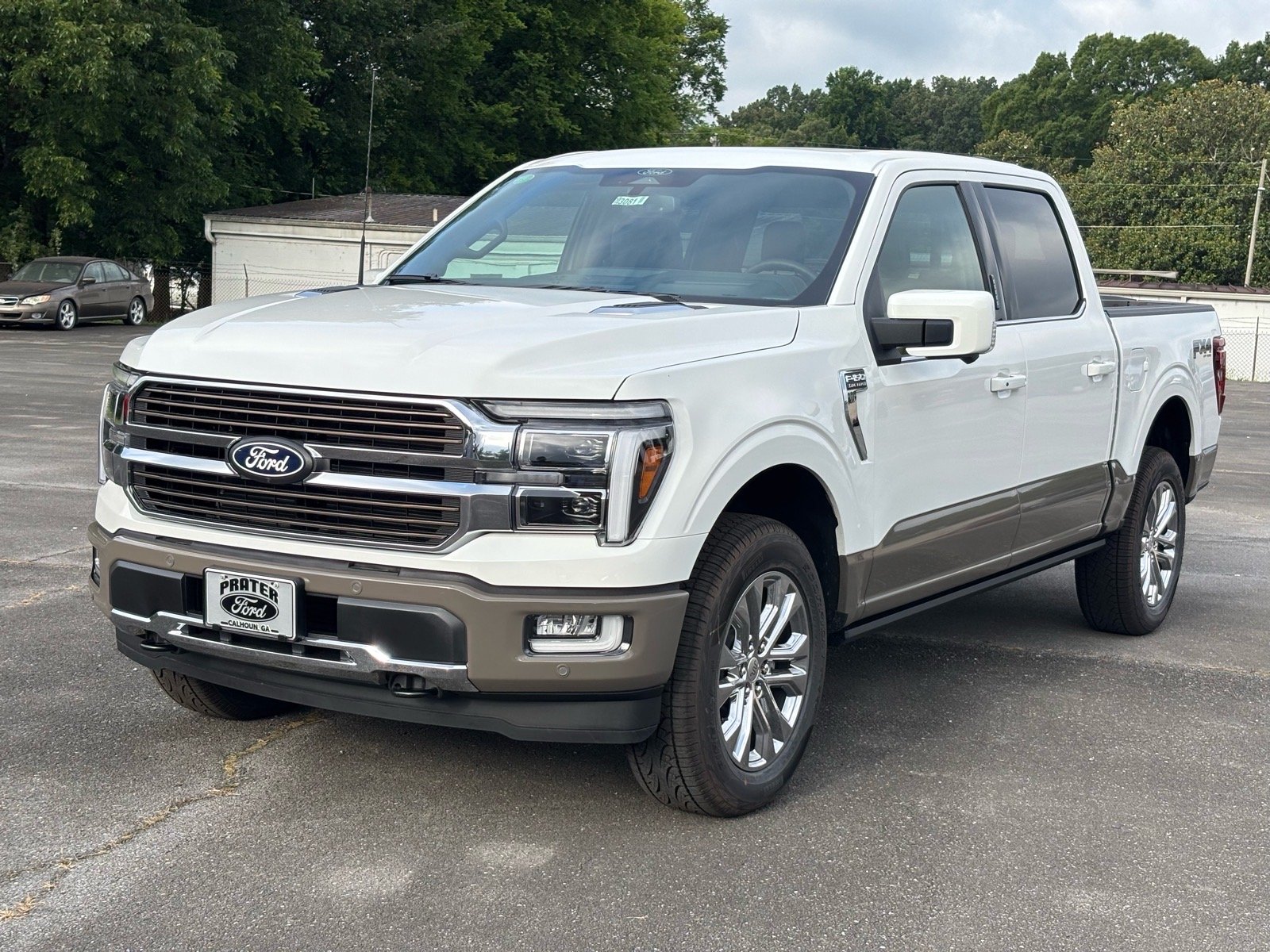 New 2026 Star White Metallic Tri-Coat Ford King Ranch® image 2