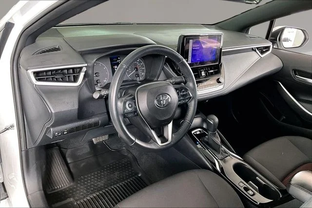 Used 2023 White Toyota SE image 14