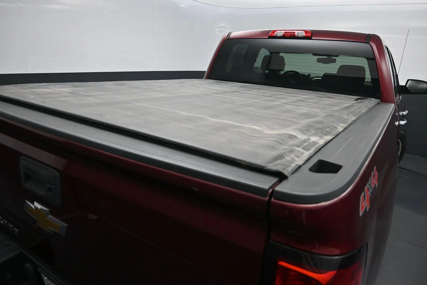 Used 2016 Siren Red Tintcoat Chevrolet LT image 16