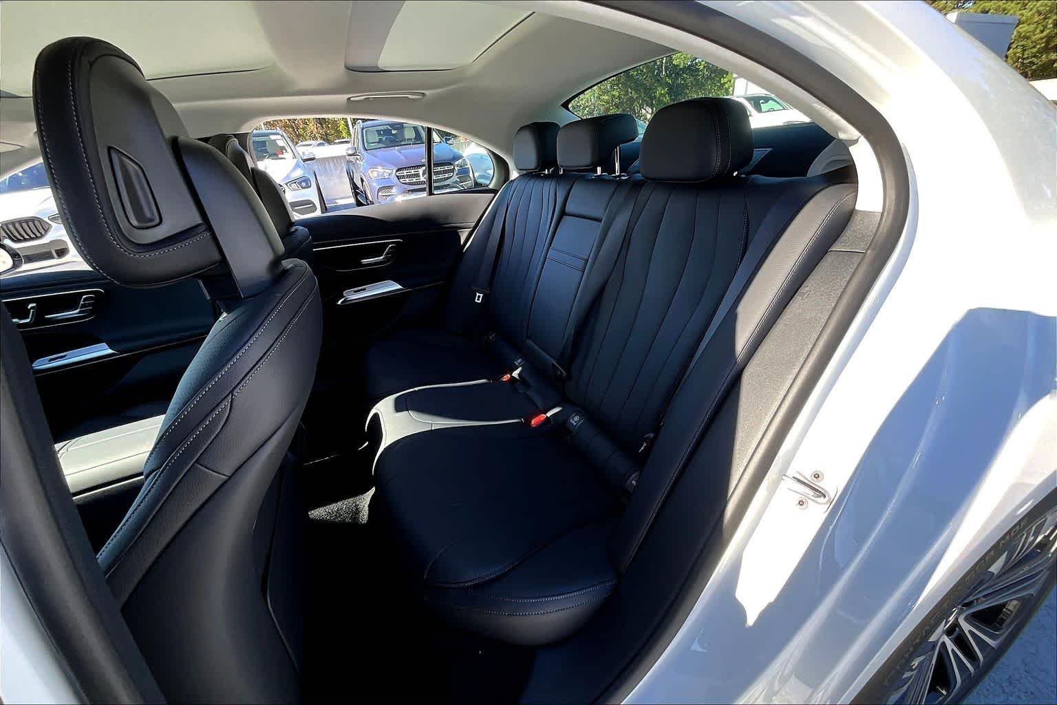 Certified Used 2025 Polar White Mercedes-Benz E 350 image 20
