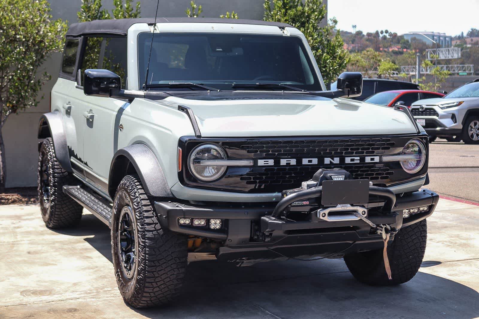 Used 2021 Cactus Gray Ford Wildtrak image 3