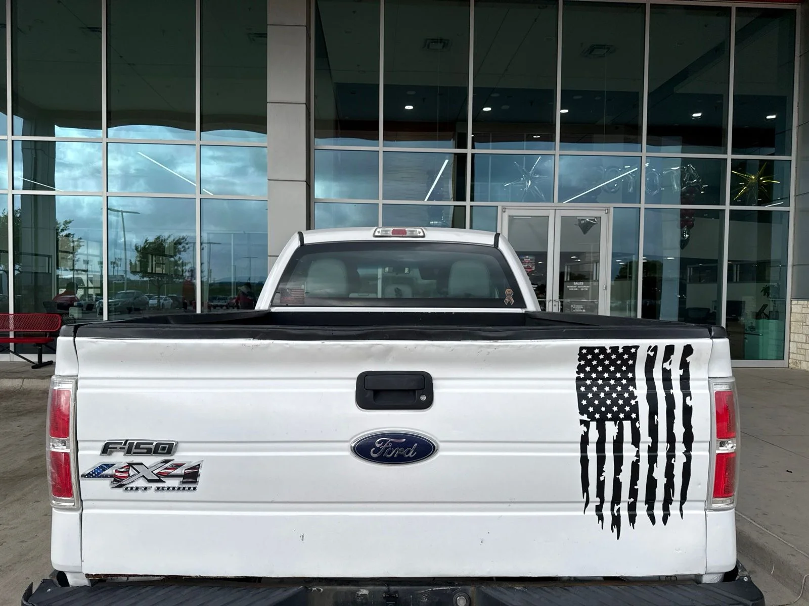 Used 2014 White Ford XL image 7