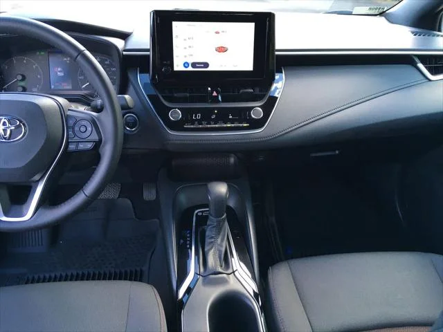 Certified Used 2025 WIND CHILL PEARL Toyota  image 24