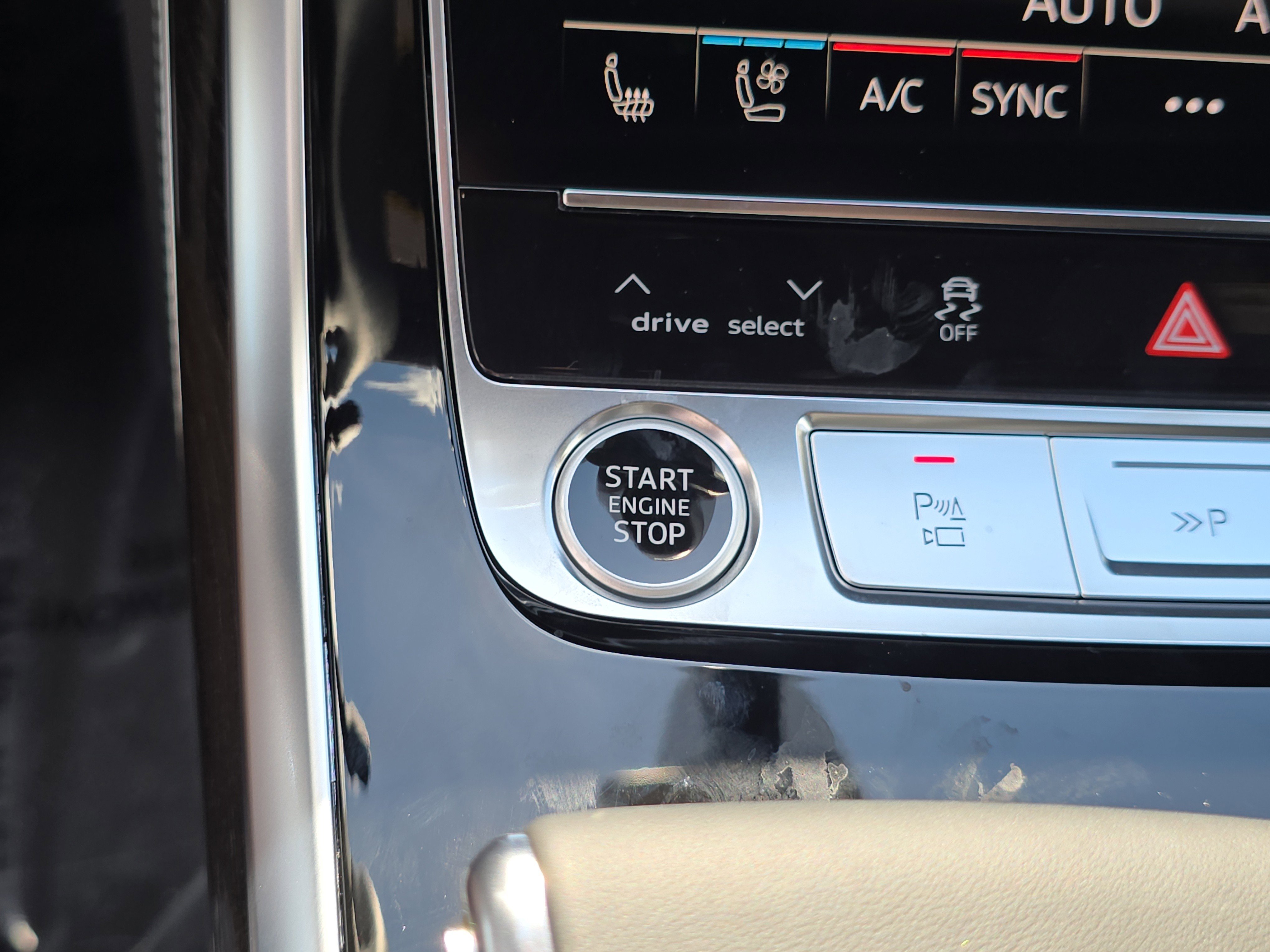 2025 Audi Q7 Prestige - Photo 27