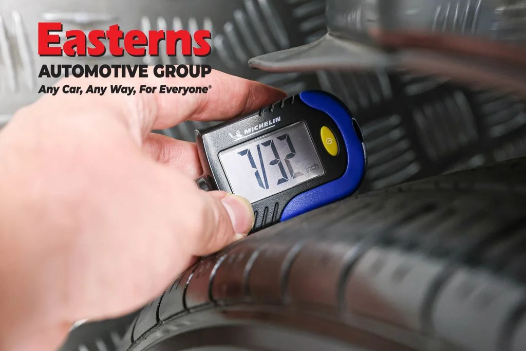 Used 2025 Black Nissan 2.5 SV image 23