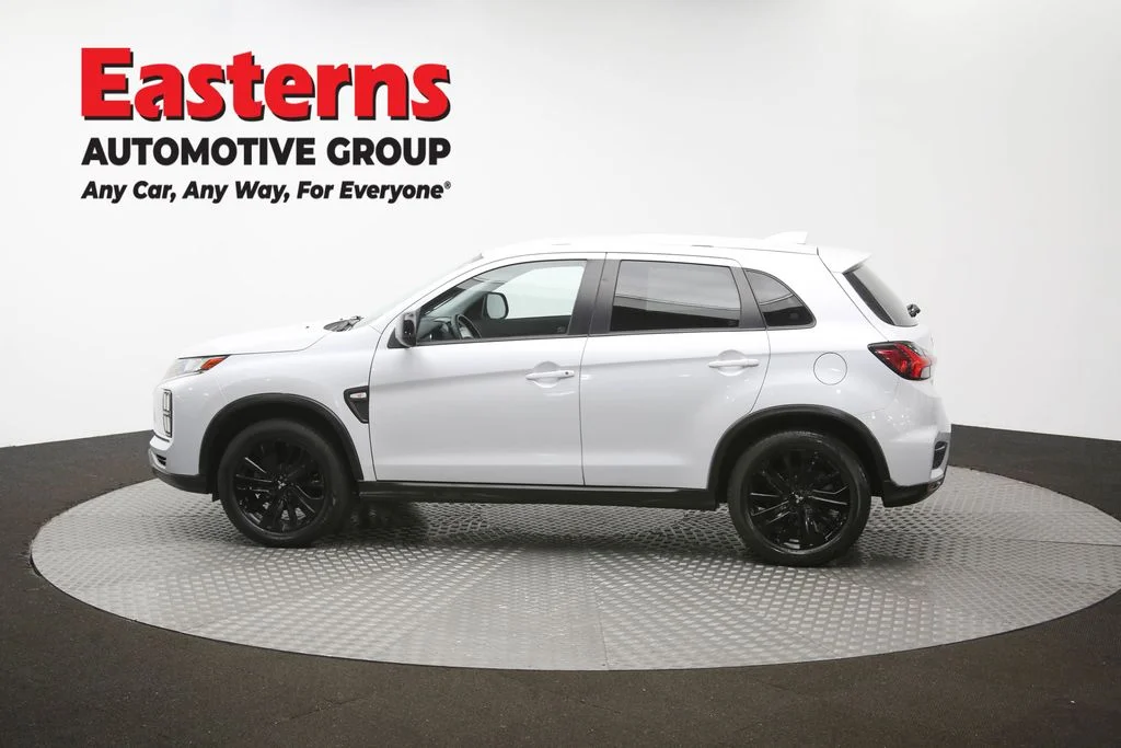 Used 2023 White Mitsubishi 2.0 LE image 61