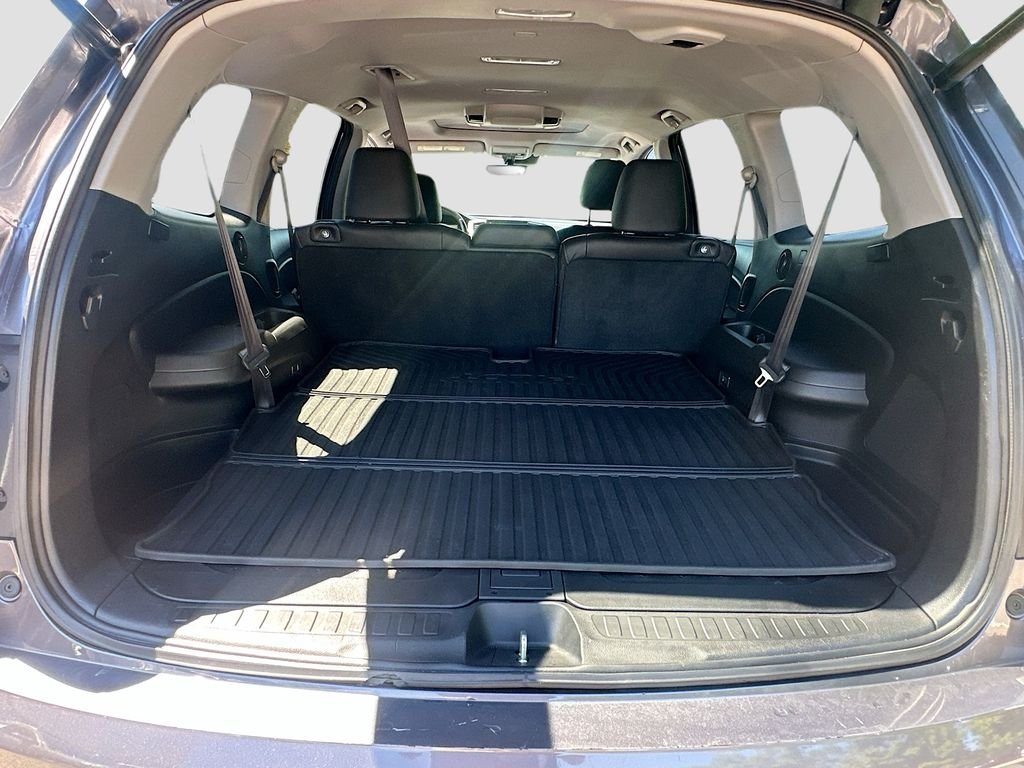 Used 2021 Gray Honda Touring 8-Passenger image 28